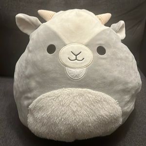 Walker the goat “16 squishmallow